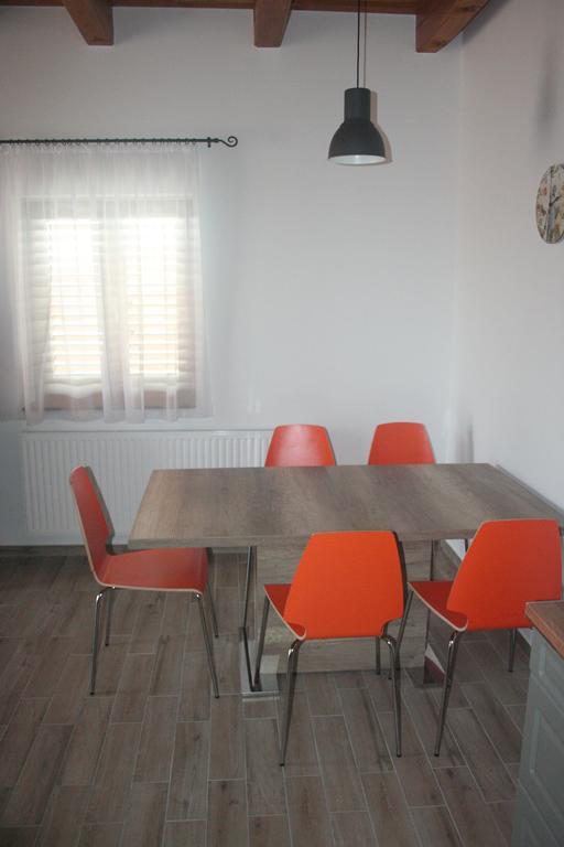Zsira Malomko Apartman מראה חיצוני תמונה