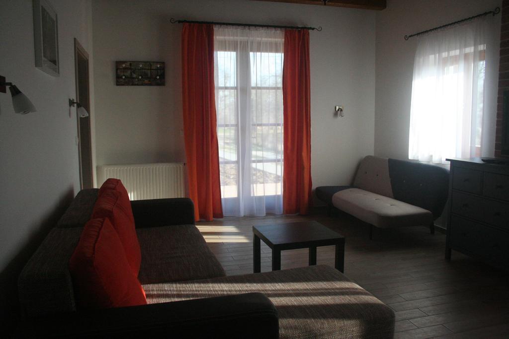 Zsira Malomko Apartman מראה חיצוני תמונה